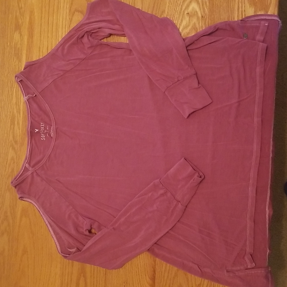 American Eagle long sleeve shirt